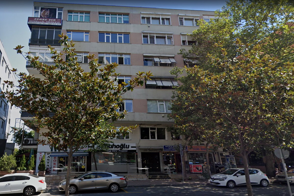 Çiğdem Apartmanı Yıldız Posta Caddesi ofisleri