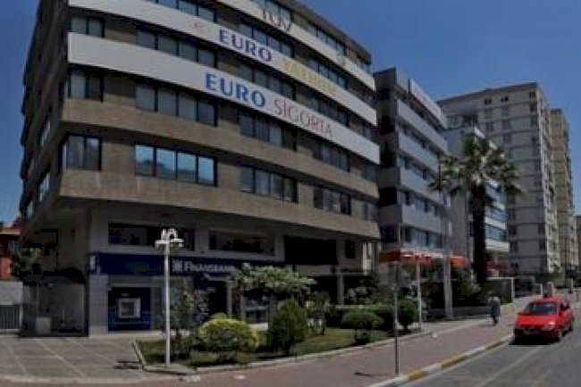 Gayrettepe Yıldız Posta Cd’nde Gözde Ofis Alanı: Cerrahoğulları İş Merkezi