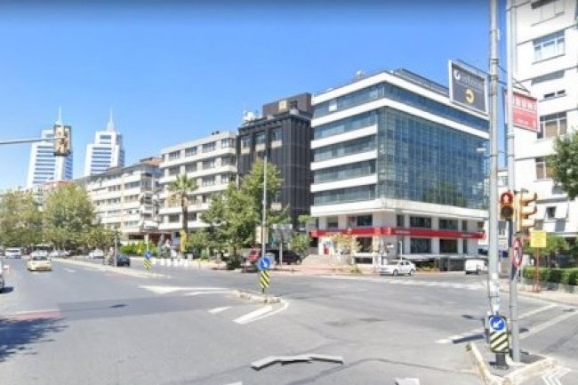 Gayrettepe yi Ticari Gayrimenkul Gözde Yaşam Alanı Yapan Yıldız Posta Cd dir.