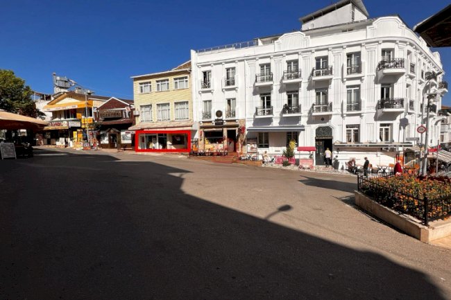 Büyükada kıymetli dükkanımıza kiracı adayları hızlı şekilde oluştu.