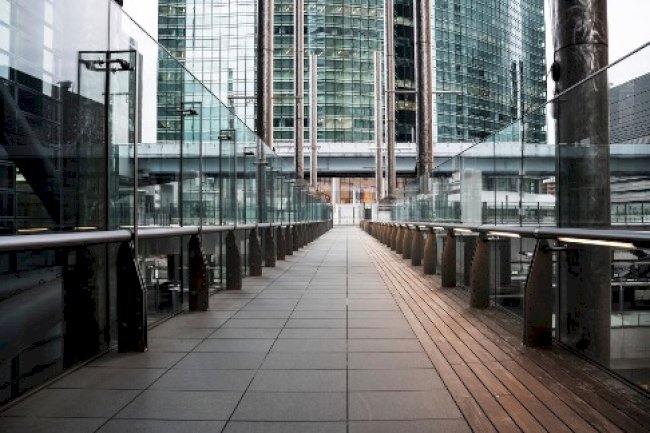 Gayrettepe de ticari gayrimenkul yatırımı için mevcut görünüm.