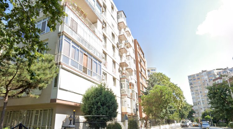 Gayret Sitesi Açık otoparklı