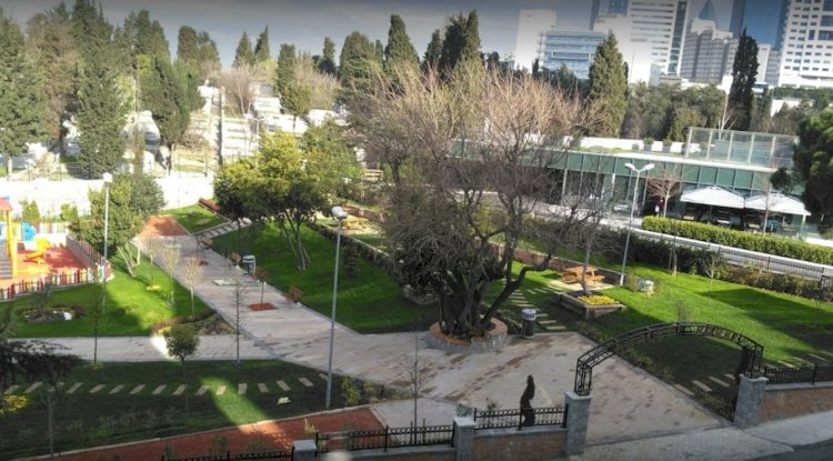 Zincirlikuyu Kore Şehitleri Cd’nde bulunan Adalet Parkı bölgenin huzur yerlerinden.