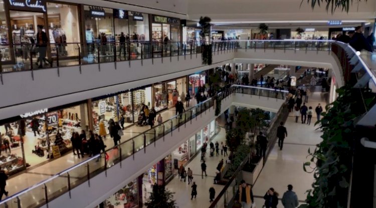 AYD Başkanı Şapkacı: Yeni AVM yatırımı yapılmaması perakendeye zarar veriyor